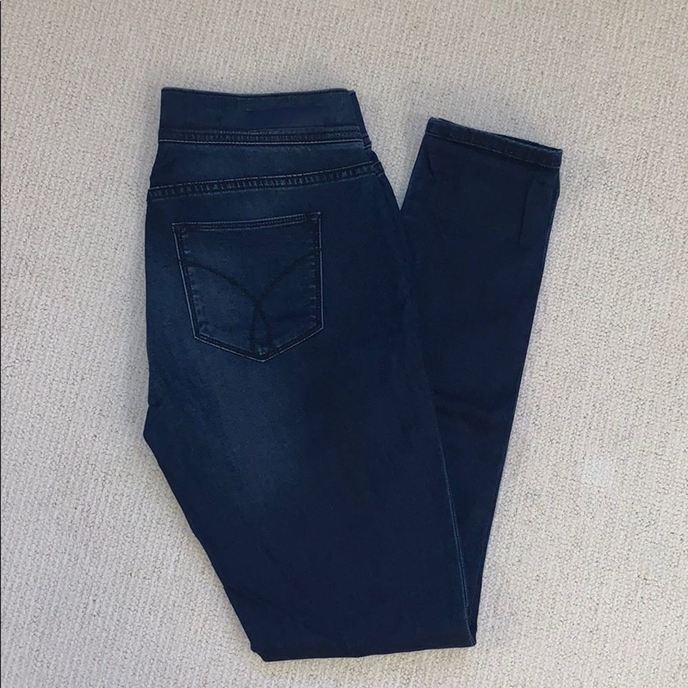 Calvin Klein Skinny Dark-Wash Jeggings